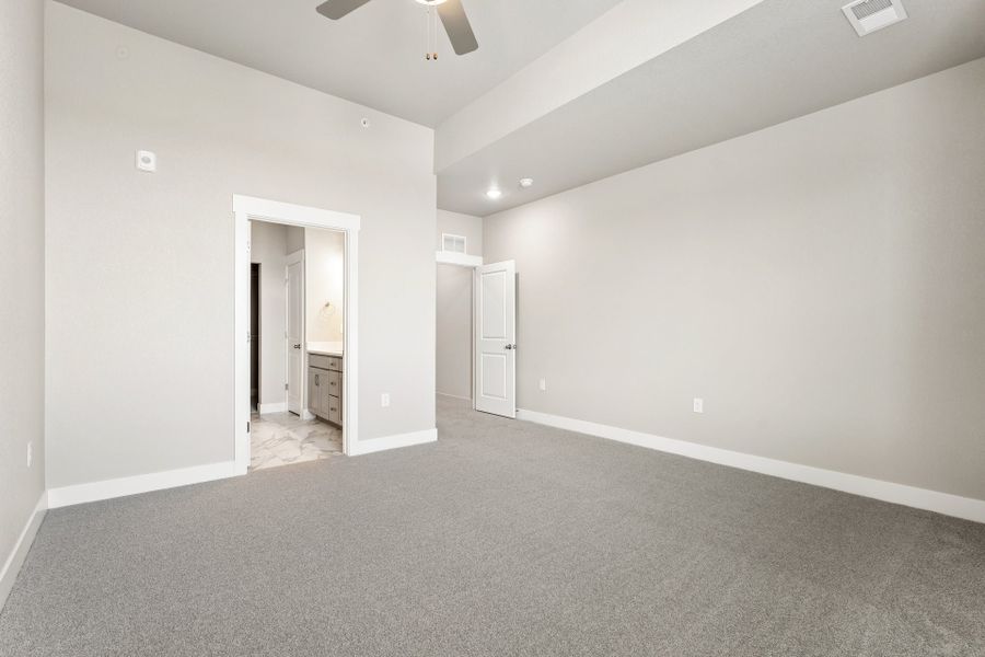 Spacious, unfurnished interior of a new home in Northfield at Old Town, Fort Collins (Image 12). Spacious, unfurnished interior of a new home in Northfield at Old Town, Fort Collins (Image 12).