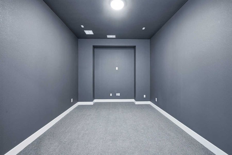 Entertainment Room Entertainment Room