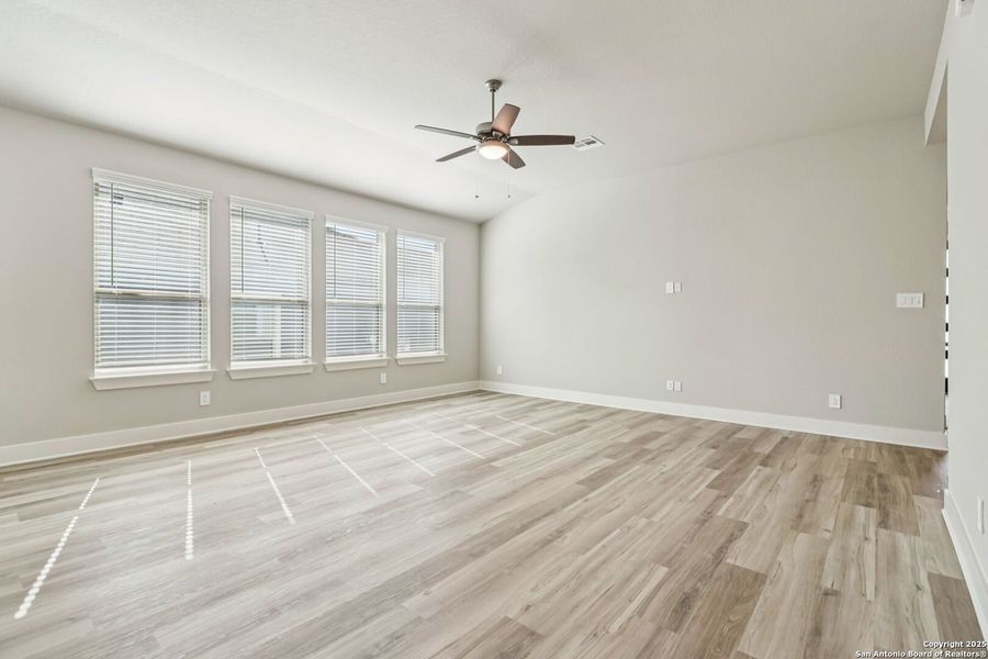 Spacious, unfurnished interior of a new home in Remington Ranch, San Antonio (Image 35). Spacious, unfurnished interior of a new home in Remington Ranch, San Antonio (Image 35).