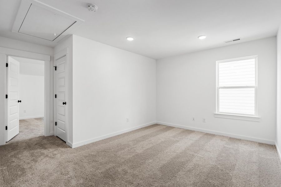Representative unfurnished interior of a home built from the The Cedar D by Davidson Homes LLC in Saddle Creek Ranch, Cibolo (Image 22).