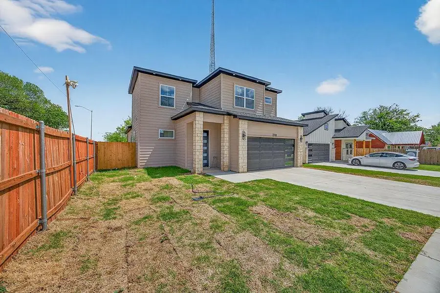 Exterior details and patio area of a home in , Fort Worth (Image 3).