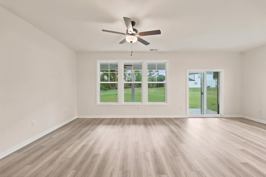 Spacious, unfurnished interior of a new home in Oak Grove, Conway (Image 30).