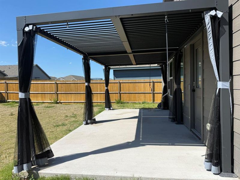 Exterior details and patio area of a home in Tillage Farms, Princeton (Image 24).