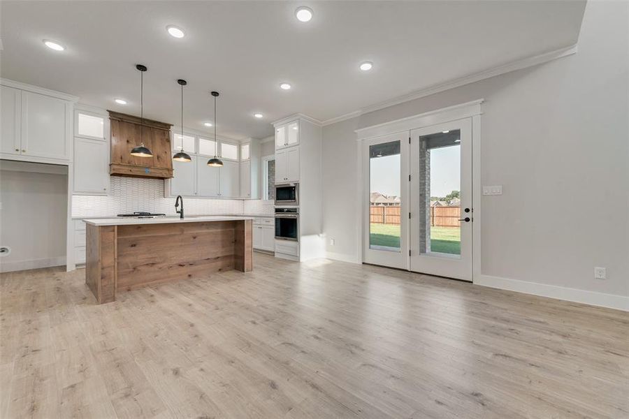 Spacious, unfurnished interior of a new home in Lincoln Pointe, Van Alstyne (Image 28). Spacious, unfurnished interior of a new home in Lincoln Pointe, Van Alstyne (Image 28).