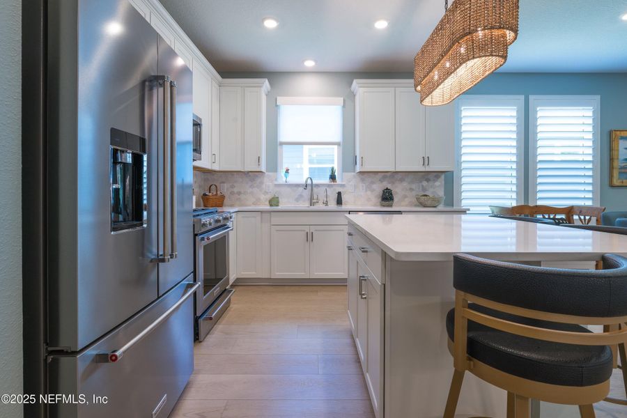 Furnished interior view inside a new home in Del Webb Nocatee, Ponte Vedra (Image 33). Furnished interior view inside a new home in Del Webb Nocatee, Ponte Vedra (Image 33).