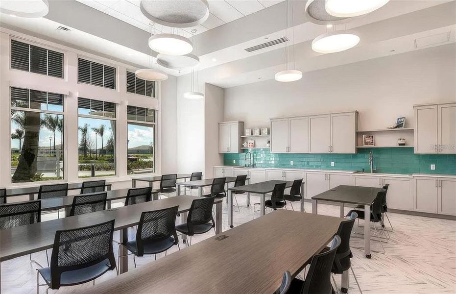 Community amenities in , Parrish (Image 73).