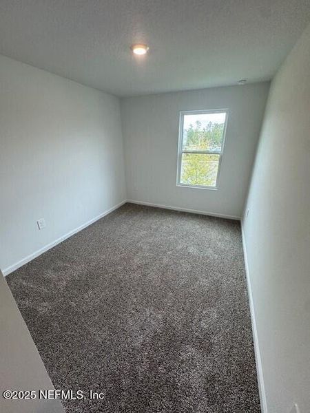 Spacious, unfurnished interior of a new home in The Landing, Middleburg (Image 45).