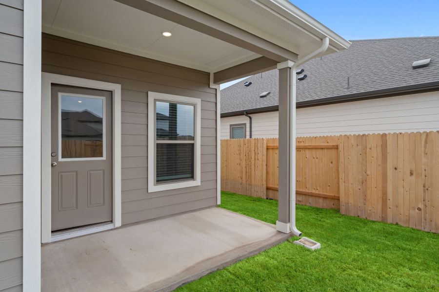 New Home in Cedar Creek, TX.  - Slide 3