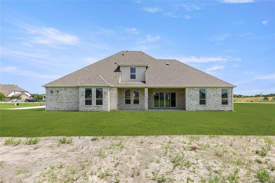 Front exterior of a new home in Ridge Park Estates, Royse City, TX, highlighting curb appeal (Image 25). Front exterior of a new home in Ridge Park Estates, Royse City, TX, highlighting curb appeal (Image 25).