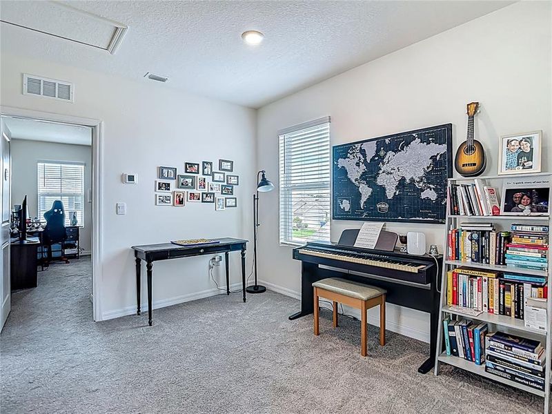 Furnished interior view inside a new home in , Wesley Chapel (Image 47).