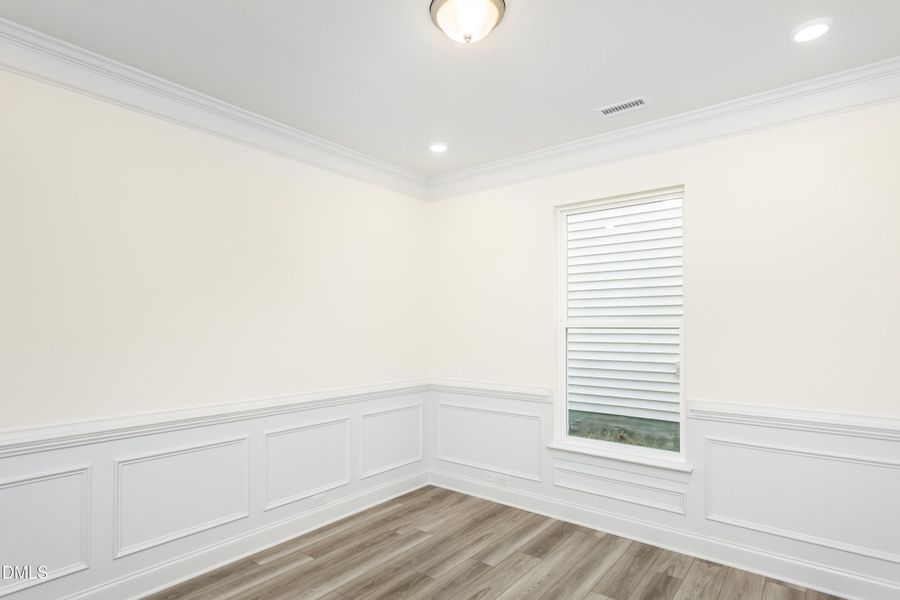 1st Floor Office