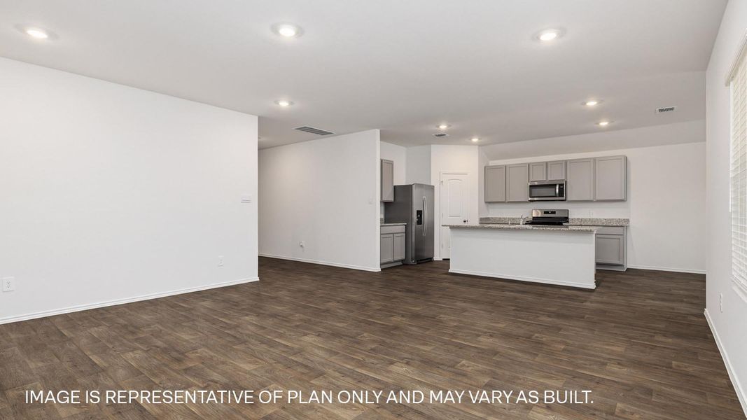 Representative unfurnished interior of a home built from the The Fairfield by D.R. Horton in Watermill, Uhland (Image 14).