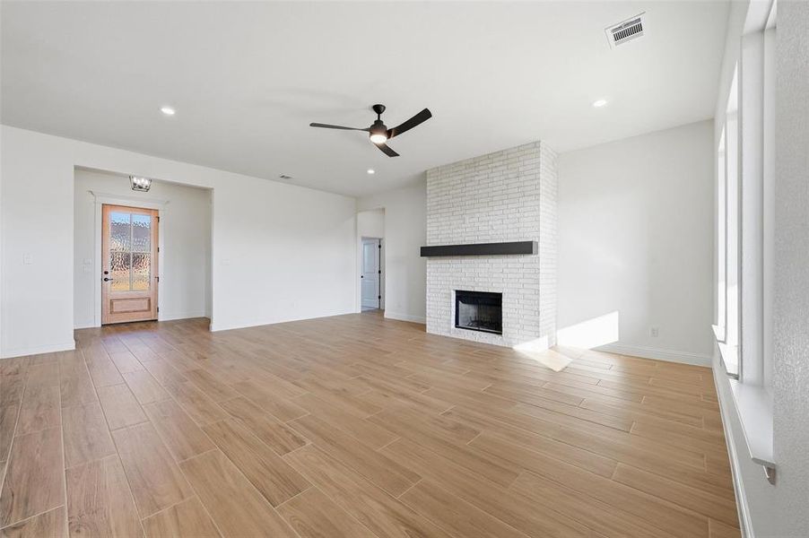 Spacious, unfurnished interior of a new home in , Azle (Image 21).