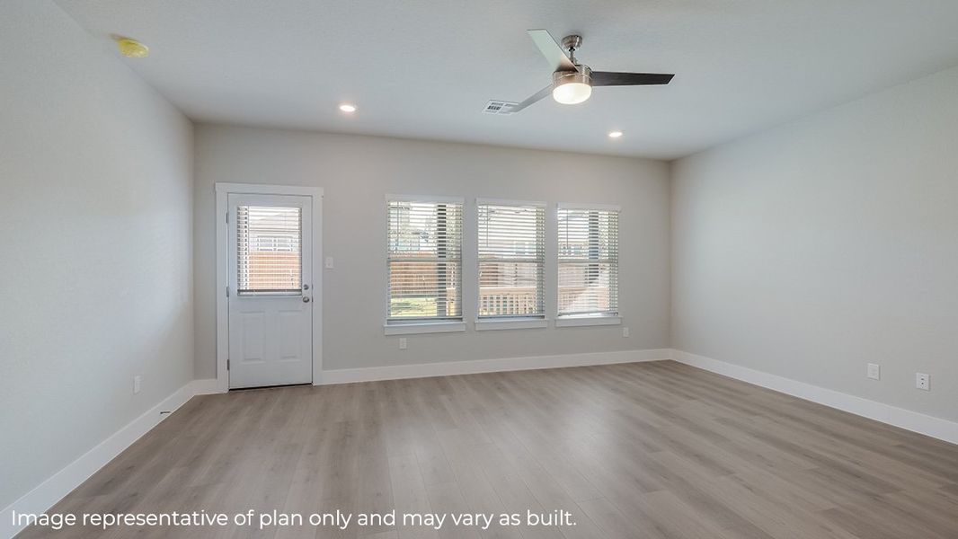 Representative unfurnished interior of a home built from the The Rosemont by D.R. Horton in Veranda, San Antonio (Image 13).