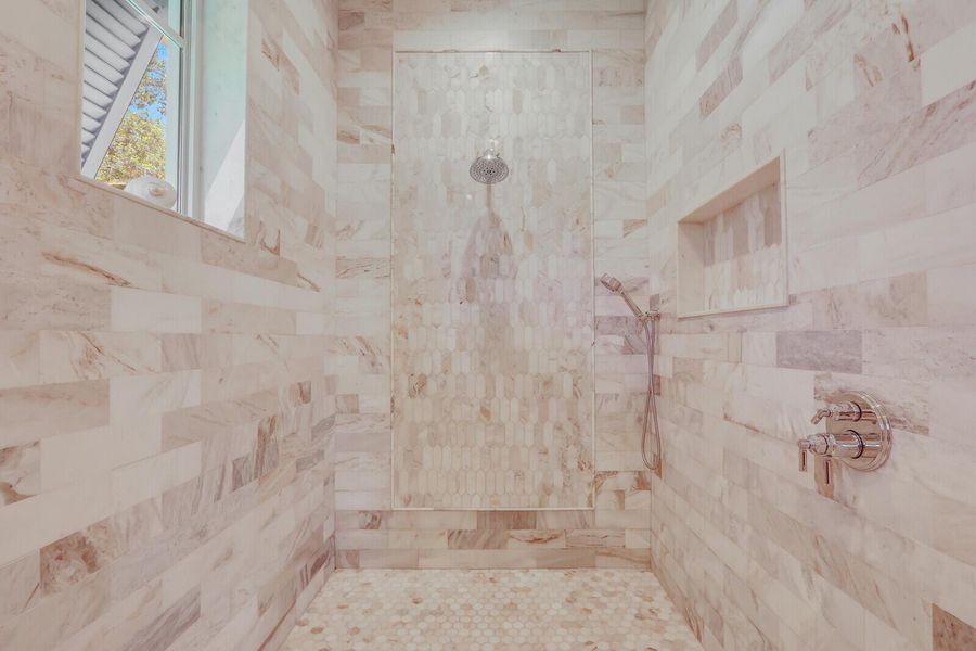 Image 44 of a home in .