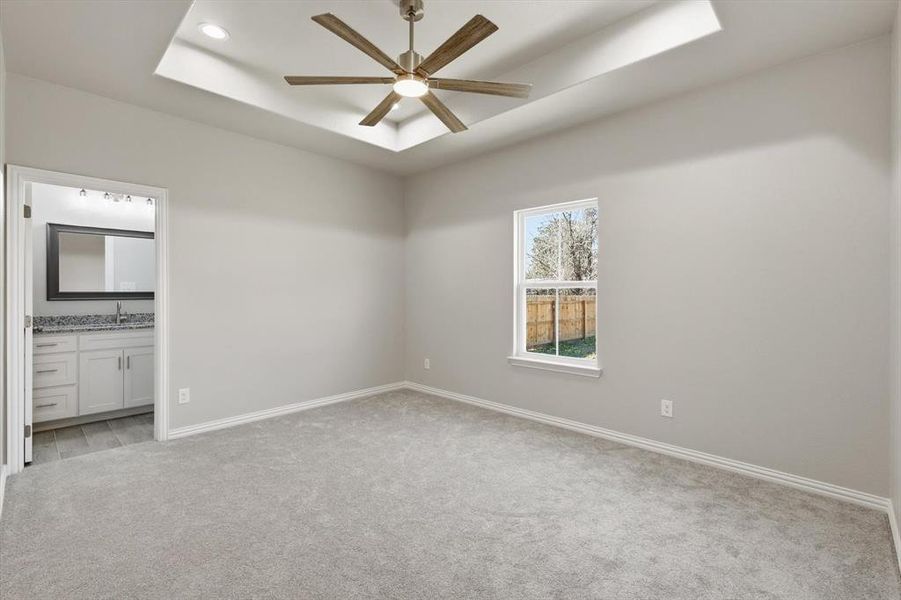 Spacious, unfurnished interior of a new home in , Bridgeport (Image 30).