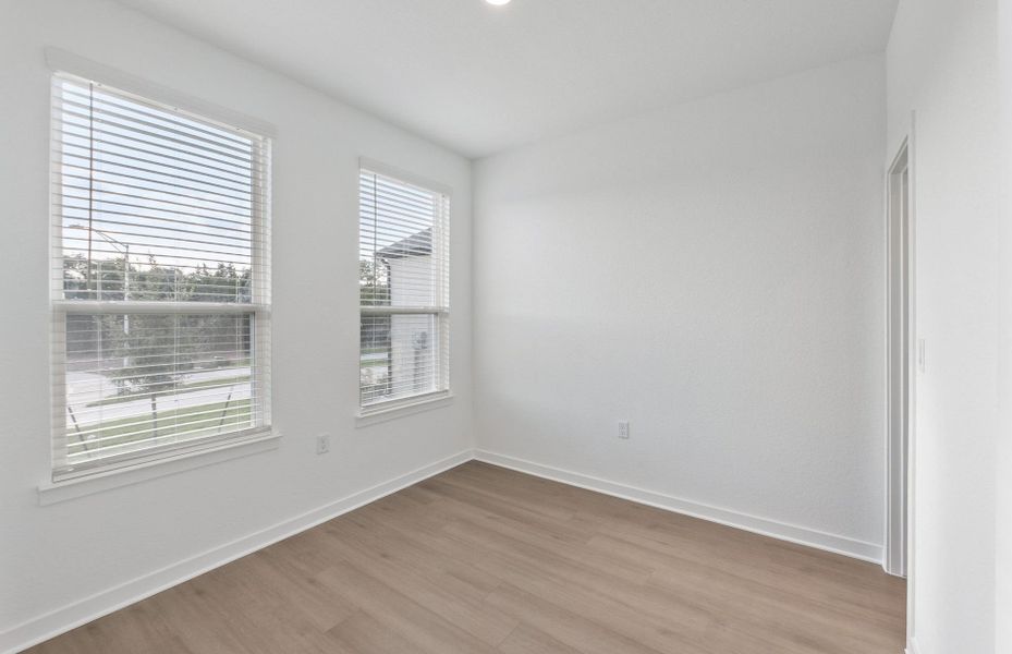 Spacious, unfurnished interior of a new home in Woodside, Georgetown (Image 30).