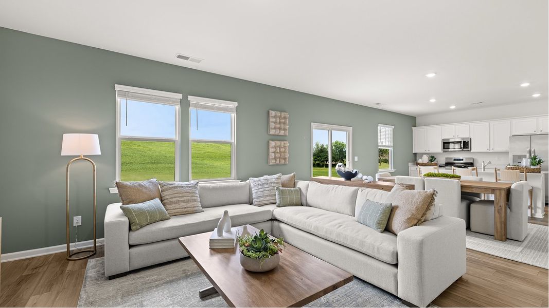 Parker Core N103 Charleston Great 2of3 F1 Base2 060625 Parker Core N103 Charleston Great 2of3 F1 Base2 060625