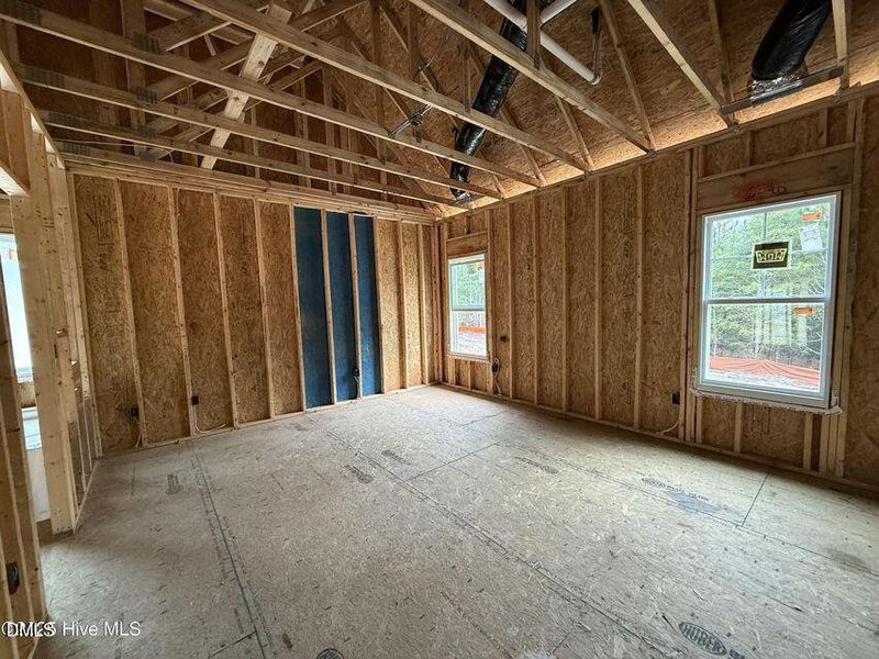 20250916171244298957000000-o