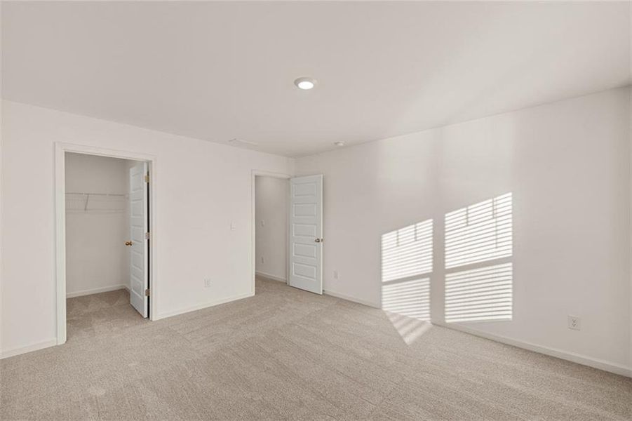 Spacious, unfurnished interior of a new home in Independence, Loganville (Image 36).