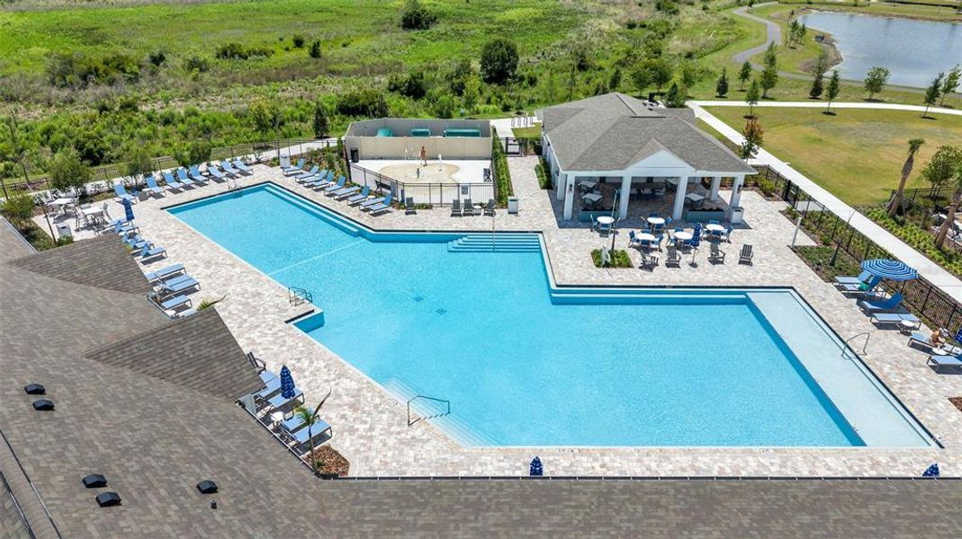 Community amenities in , Lakeland (Image 39).
