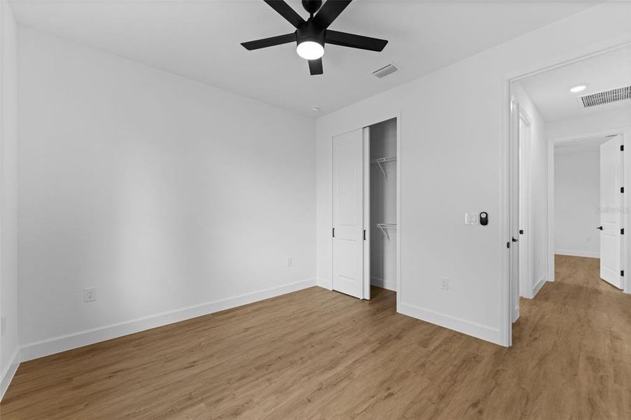 Spacious, unfurnished interior of a new home in , North Port (Image 34).