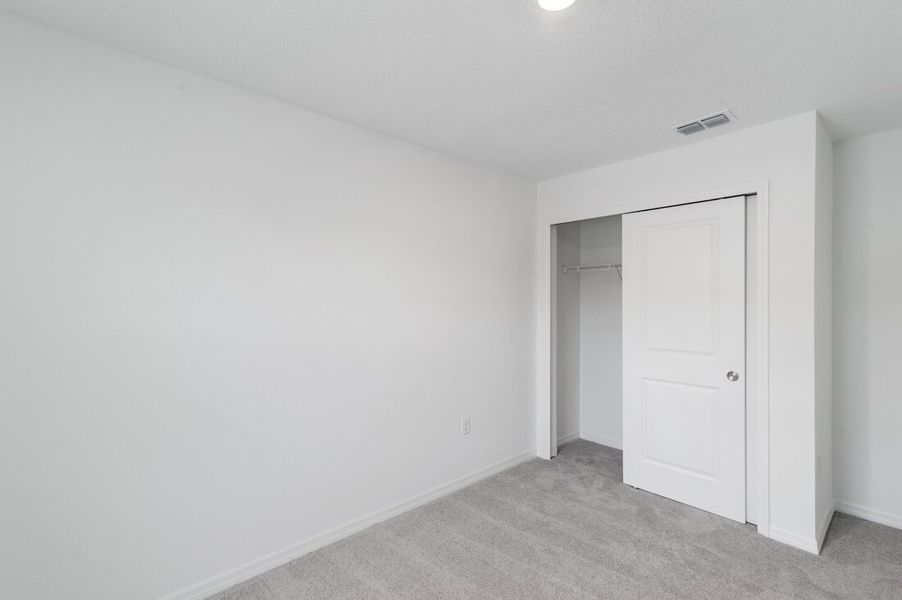Spacious, unfurnished interior of a new home in Waterstone Townhomes, Groveland (Image 19).