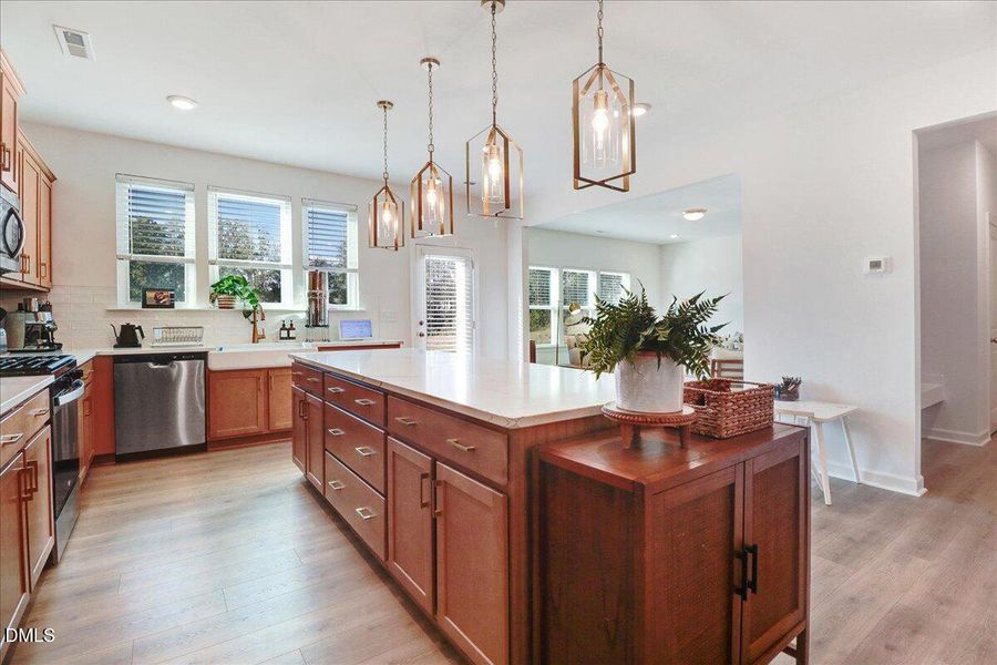 33-27 Silver Moon Ln-33 33-27 Silver Moon Ln-33