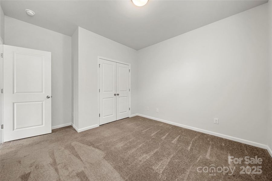 Spacious, unfurnished interior of a new home in , Denver (Image 19).