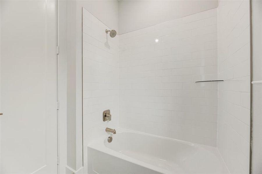 Image 35 of a home in Collin Creek. Image 35 of a home in Collin Creek.