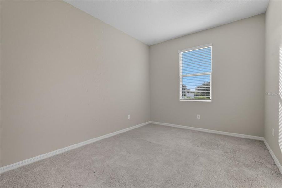 Spacious, unfurnished interior of a new home in , Dade City (Image 29).