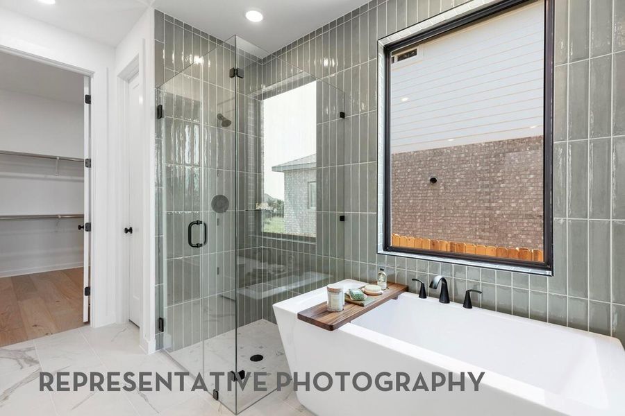 Furnished interior view inside a new home in Cross Creek West, Fulshear (Image 27).