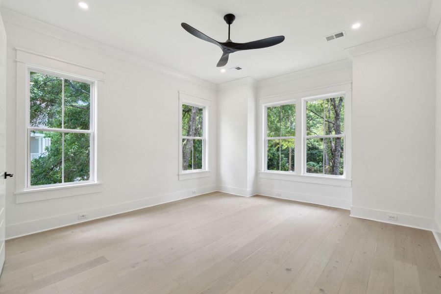 Spacious, unfurnished interior of a new home in , Johns Island (Image 59).