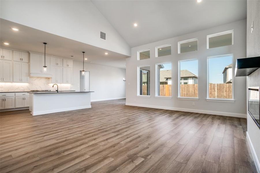 Spacious, unfurnished interior of a new home in West Crossing, Anna (Image 34). Spacious, unfurnished interior of a new home in West Crossing, Anna (Image 34).