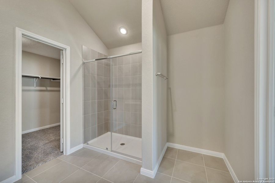 Image 40 of a home in Greenspoint Heights. Image 40 of a home in Greenspoint Heights.