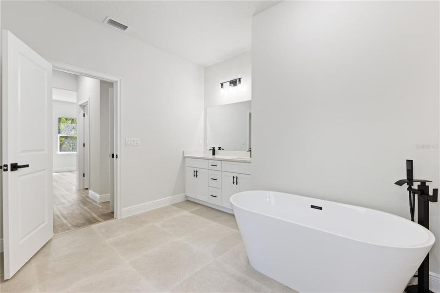 Spacious, unfurnished interior of a new home in , Ocala (Image 7). Spacious, unfurnished interior of a new home in , Ocala (Image 7).