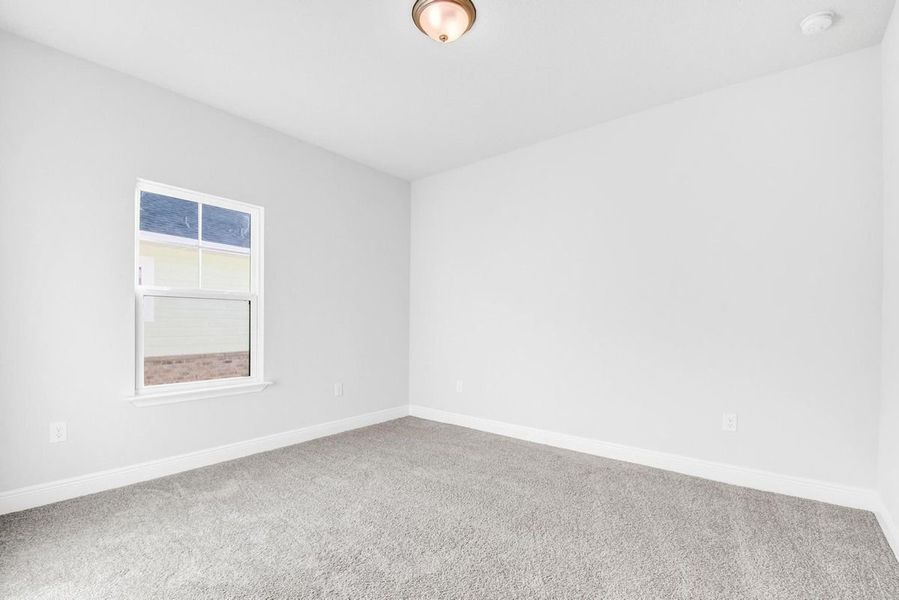 Representative unfurnished interior of a home built from the Plan 1901 by Adams Homes in Pine Top, Cantonment (Image 20).