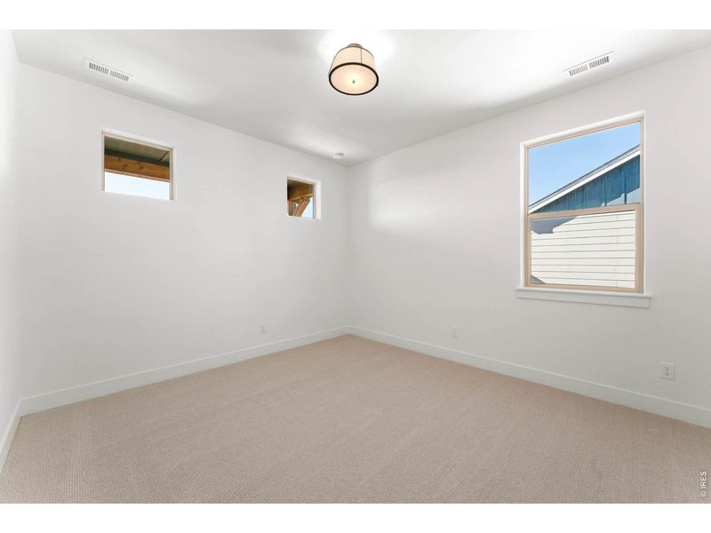 Spacious, unfurnished interior of a new home in , Windsor (Image 35).