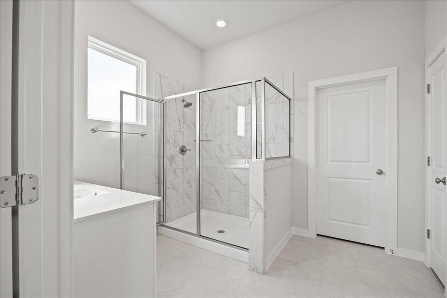 MOVE IN READY! MOVE IN READY!