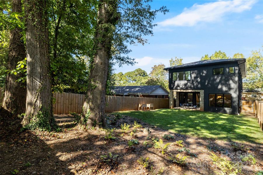 Image 30 of a home in .