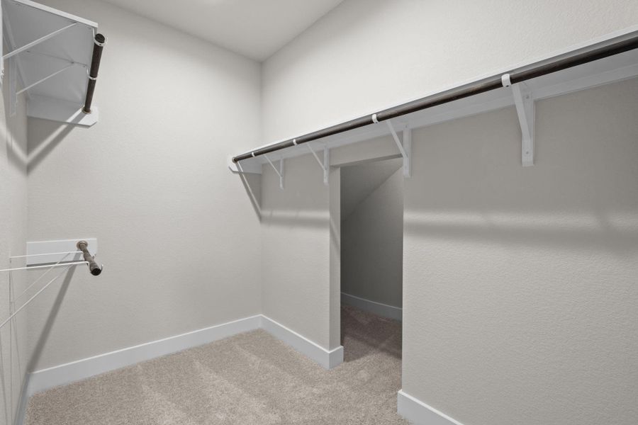 Spacious, unfurnished interior of a new home in Briarwood Crossing, Rosenberg (Image 32).