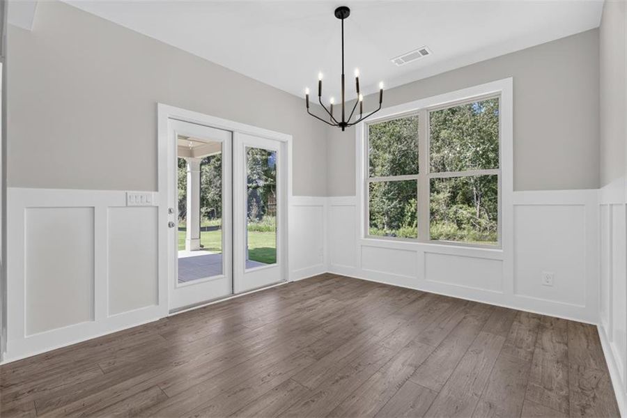 Spacious, unfurnished interior of a new home in , Athens (Image 52).