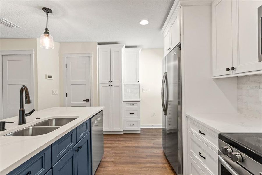 Furnished interior view inside a new home in , Tampa (Image 10).