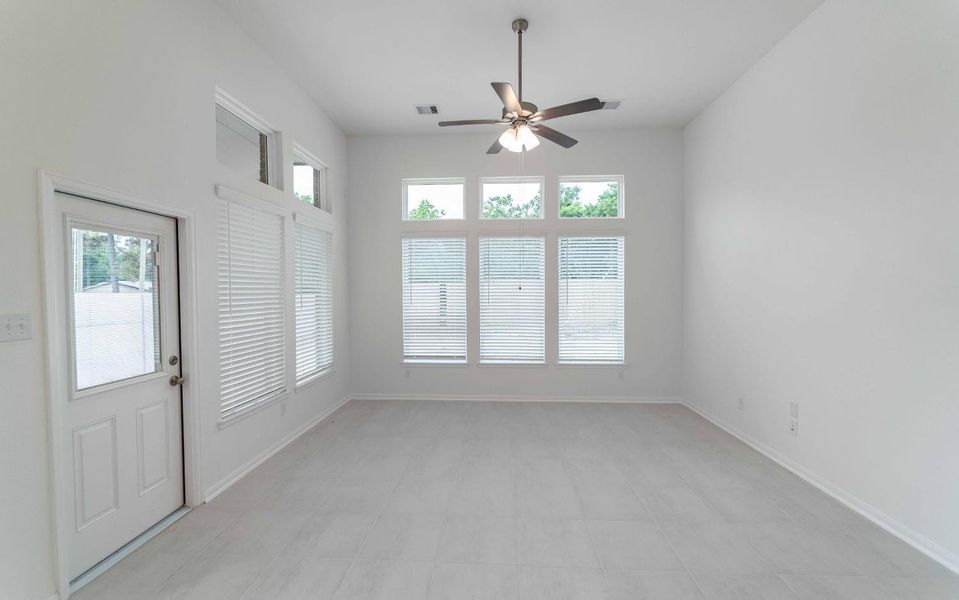 Image 2 of a home in Martha's Vineyard.