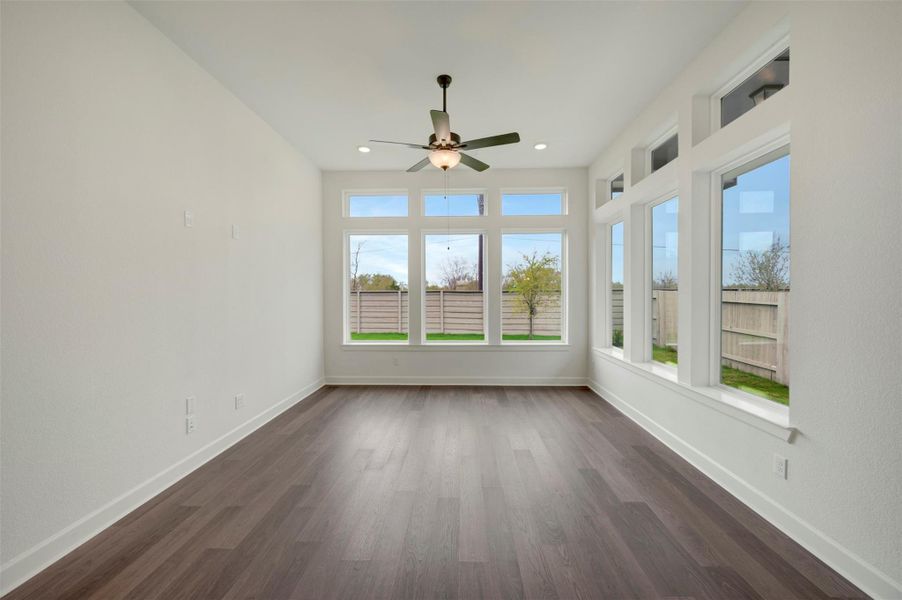 Spacious, unfurnished interior of a new home in Pomona 45' Homesites, Manvel (Image 23).