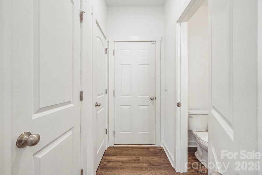 Spacious, unfurnished interior of a new home in Edgewater Lakeview On Your Lot, Lancaster (Image 22). Spacious, unfurnished interior of a new home in Edgewater Lakeview On Your Lot, Lancaster (Image 22).