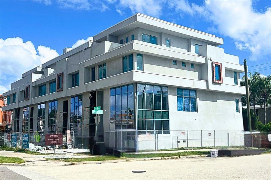 Image 14 of a home in .