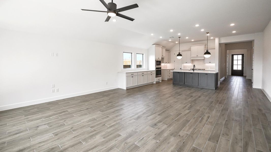 Spacious, unfurnished interior of a new home in Juniper Springs, Lockhart (Image 23).