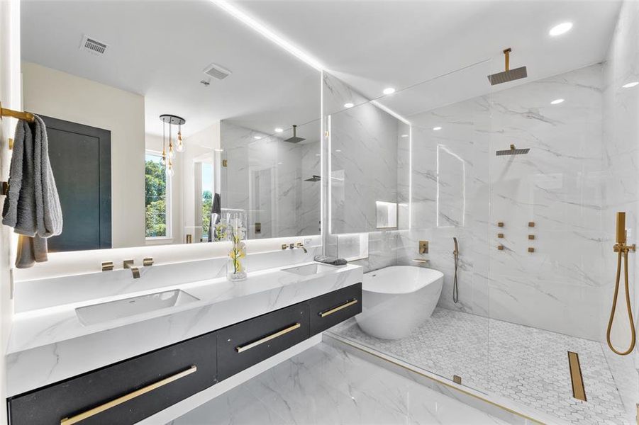 Furnished interior view inside a new home in , Dallas (Image 8). Furnished interior view inside a new home in , Dallas (Image 8).