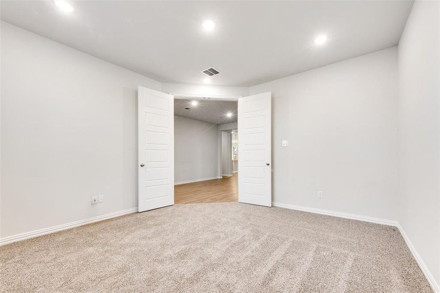 Spacious, unfurnished interior of a new home in Sutton Fields, Celina (Image 17).